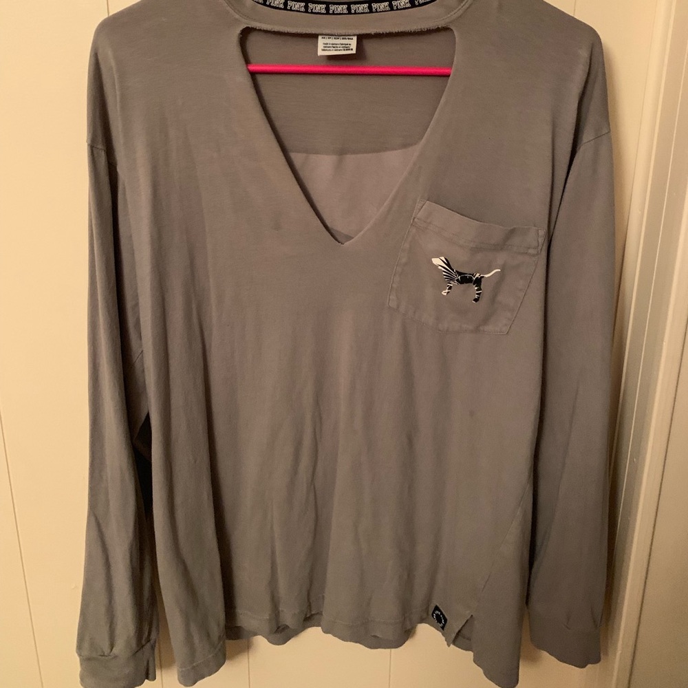 VNECK LONG SLEEVE